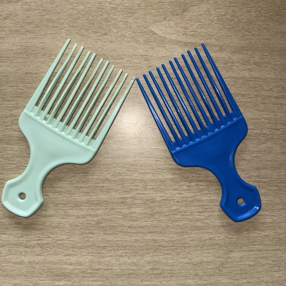 Vtg Hair Pick Plastic Wide Tooth Combs 6